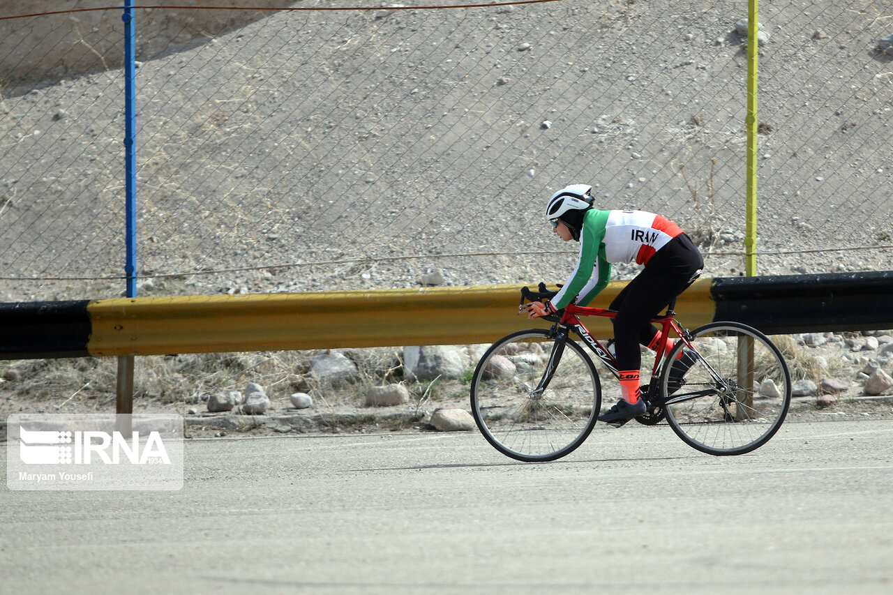 قهرمانان دوچرخه سواری دختران همدان شناخته شدند