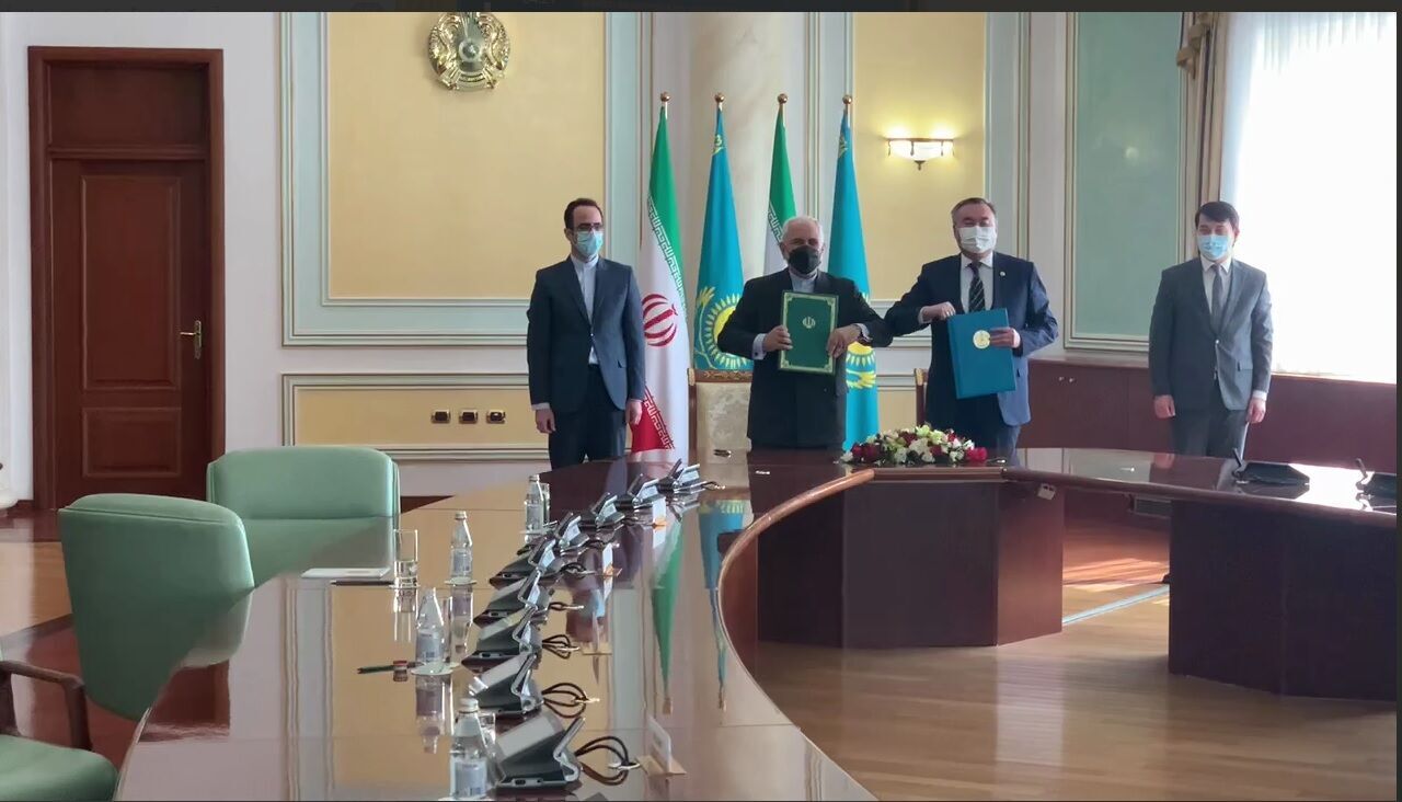 Iran, Kazakhstan foreign ministers sign agreement 