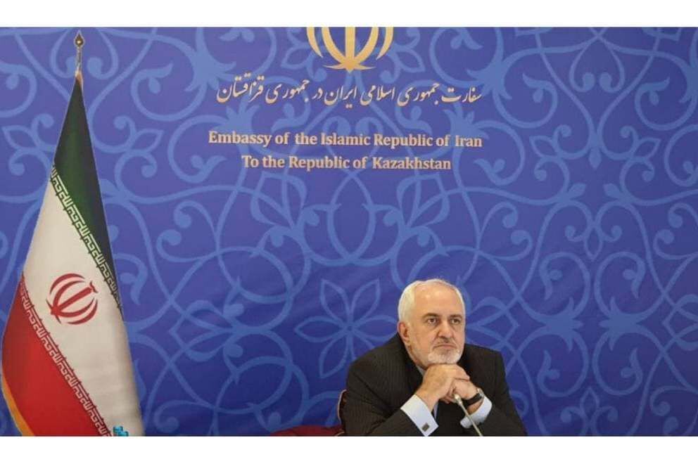 Zarif: Irán está dispuesto a cooperar con el D8 en varios campos