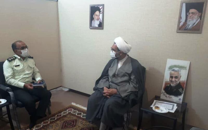 امام جمعه مهریز: نقش نیروی انتظامی در تحقق شعار سال حیاتی است