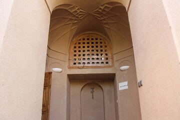 La maison historique Salar à Meybod