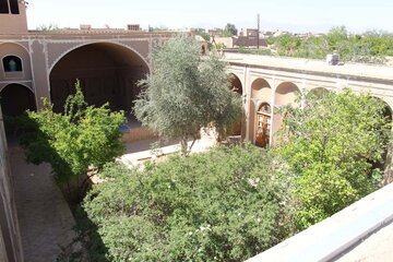 La maison historique Salar à Meybod