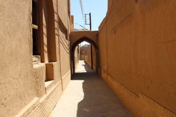 La maison historique Salar à Meybod