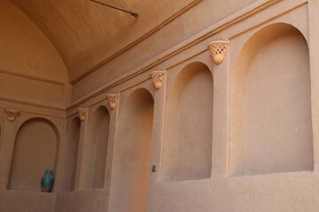 La maison historique Salar à Meybod