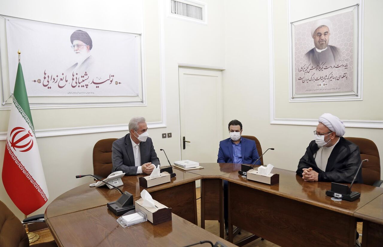 محدودیت‌های کرونایی، نباید موجب غفلت از شعائر دینی و ملی شود