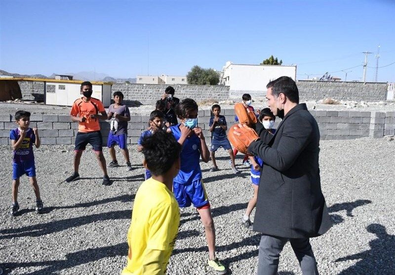 کمک ۵ هزار دلاری فدراسیون ووشو آسیا به طرح «خانه ووشو برای امید»بشاگرد