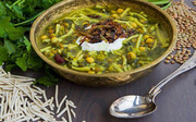 طرز تهیه آش رشته؛ یک افطاری جذاب