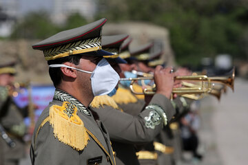 مراسم رژه موتوری و خودرویی روز ارتش در مشهد