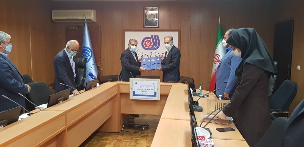 توانمندسازی اقشار در معرض آسیب باید از راه مهارت آموزی دنبال شود