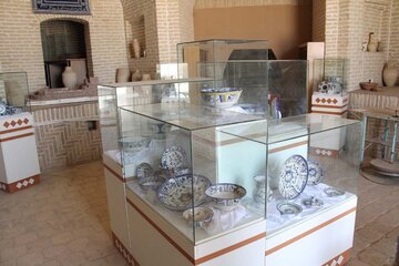 Le musée de la poterie de Meybod