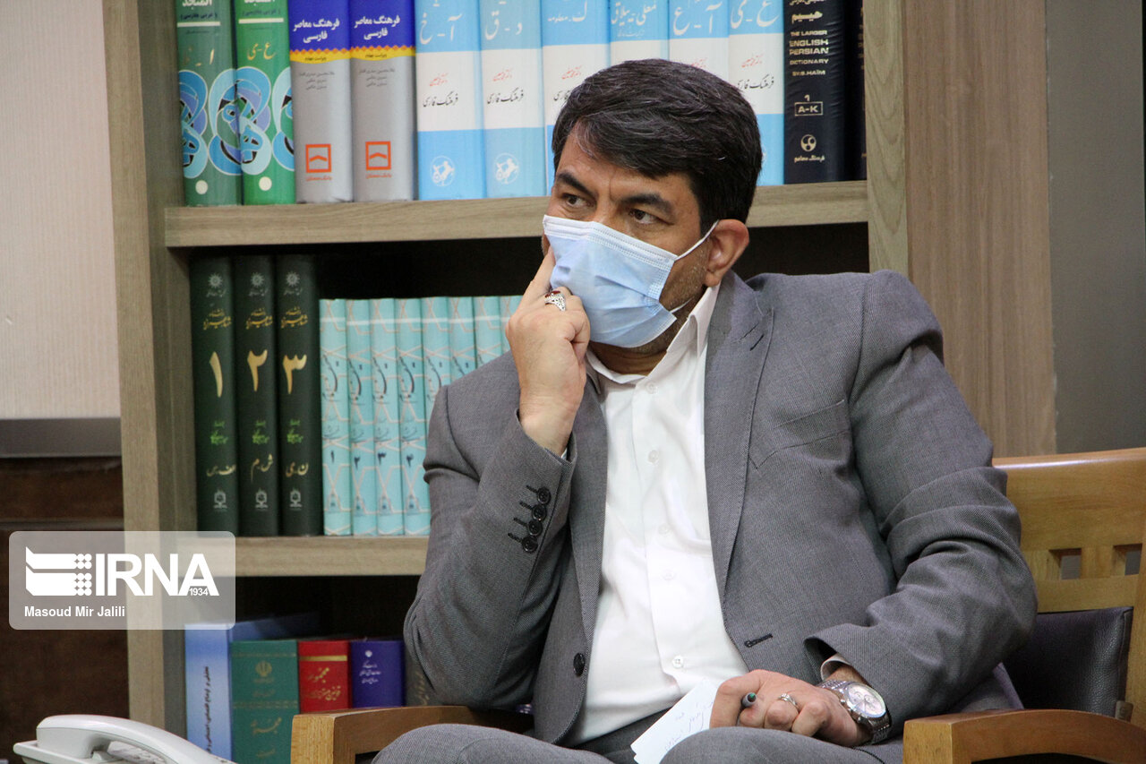 استاندار یزد: مطالبات جامعه کارگری به صورت جدی پیگیری شود