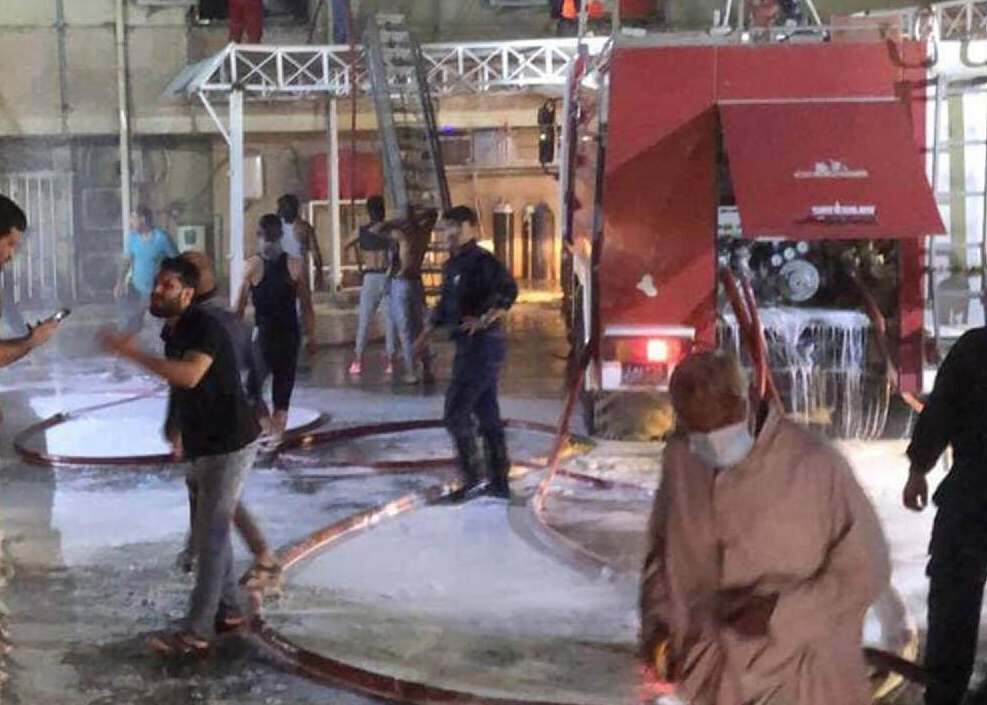 آتش سوزی یک بیمارستان کرونایی در بغداد دستکم ۲۳ کشته برجا گذاشت