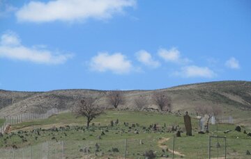 آرامستان تاریخی روستایی "خرخره" بوکان  چشم انتظار ثبت ملی