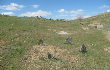 آرامستان تاریخی روستایی "خرخره" بوکان  چشم انتظار ثبت ملی