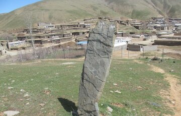 آرامستان تاریخی روستایی "خرخره" بوکان  چشم انتظار ثبت ملی