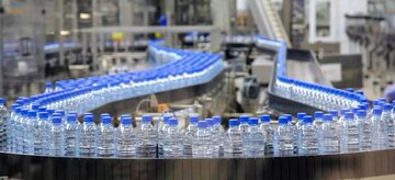 ۳۰ هزار بطری آب آشامیدنی از قزوین به همدان ارسال شد