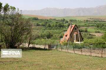 Goldasht Valley; Tourist resort in Iran's Borujerd