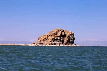 استفاده از تجربیات بین المللی برای احیای دریاچه ارومیه ضروری است