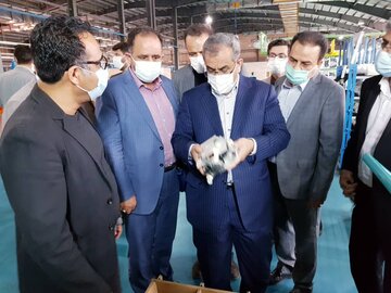 استاندار قزوین از چند واحد مستقر در شهرک صنعتی کاسپین یک بازدید کرد