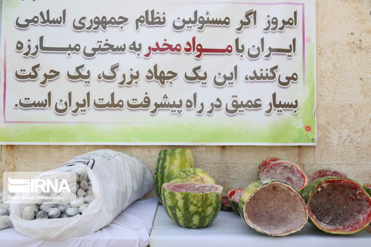 ۱۳۳ کیلو تریاک زیر بار هندوانه در کرمانشاه کشف شد