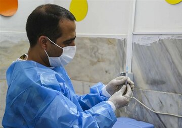 پوشش واکسیناسیون کادر درمان خراسان جنوبی کامل شد