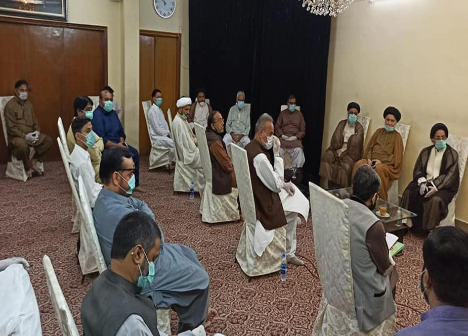 میلیون ها شیعه پاکستان در لیالی قدر شهادت مولای خود را گرامی داشتند