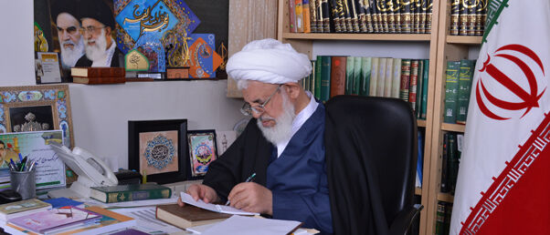 امام‌جمعه یزد درگذشت تعدادی از سیل‌زدگان را تسلیت گفت