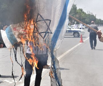 گزارش شینهوا از برگزاری روز قدس در شبکه های اجتماعی ایران