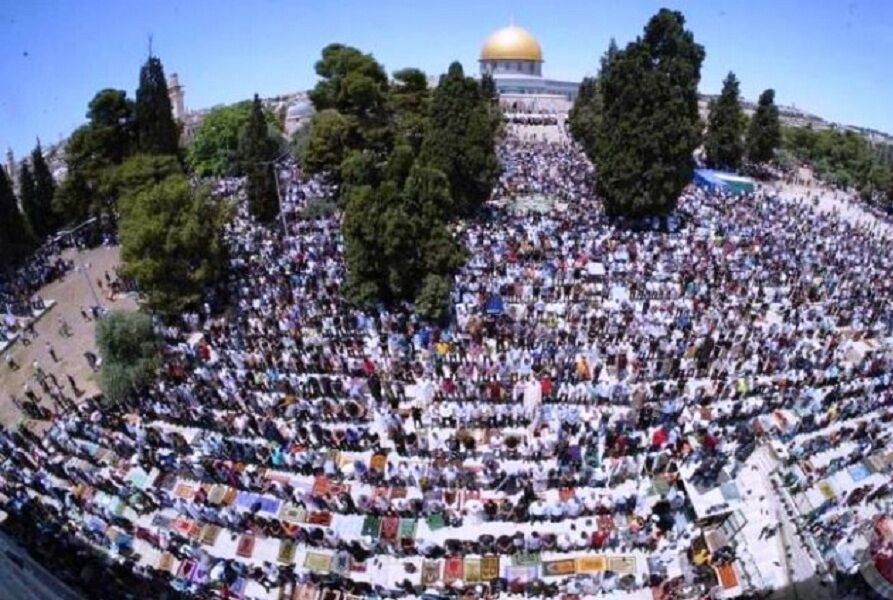 خطیب نماز جمعه قدس: سازشکاران با رژیم اسرائیل وعده خدا را فراموش کردند