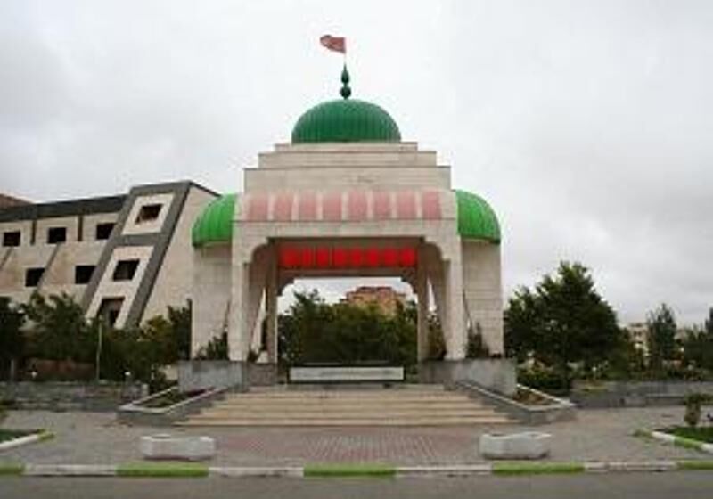 استاندار اردبیل: شهیدان بخش مهمی از تاریخ پرافتخار ایران هستند