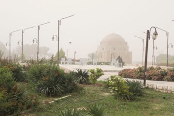 گرد و غبار در کرمان