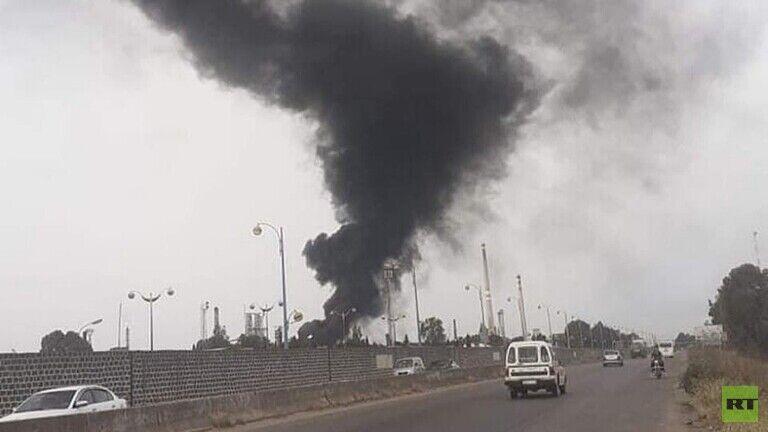 آتش سوزی گسترده در پالایشگاه حمص سوریه
