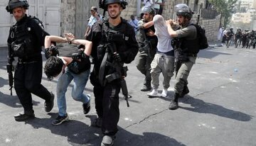 ارتش رژیم صهیونیستی ۶۰ فلسطینی را در کرانه باختری بازداشت کرد