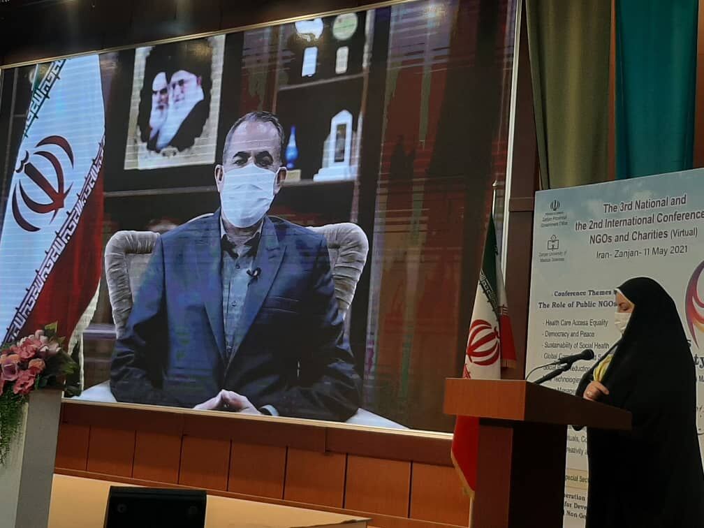 استاندار زنجان: باید از ظرفیت پویش‌های مردمی در بحرانها استفاده کرد