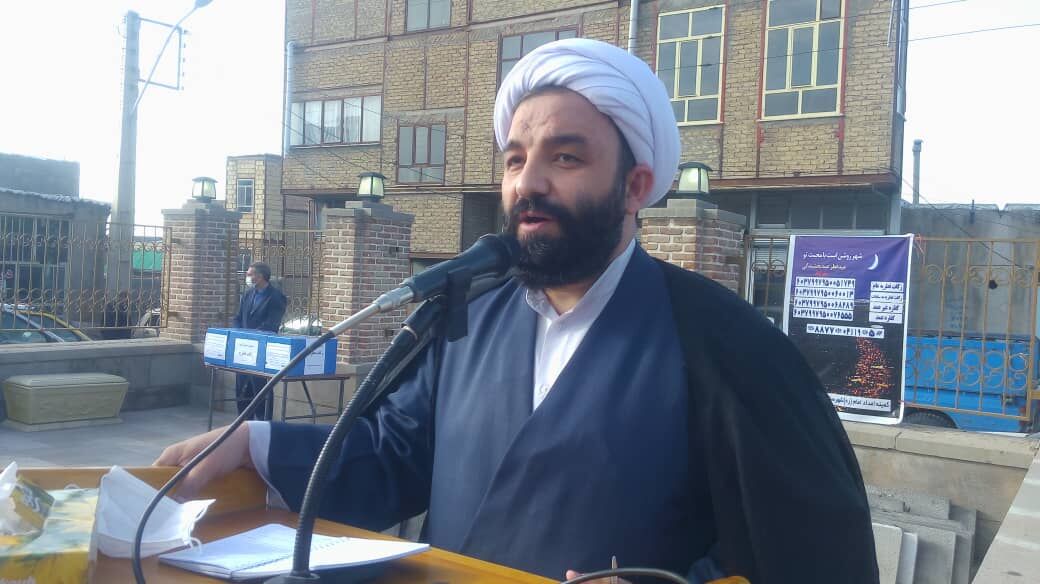 امام جمعه هشترود: حضور گسترده مردم در انتخابات دشمنان را مایوس می‌کند
