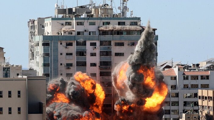 بمباران مقر رسانه‌ها در غزه؛ جلوگیری از افشای کشتار بی‌رحمانه کودکان