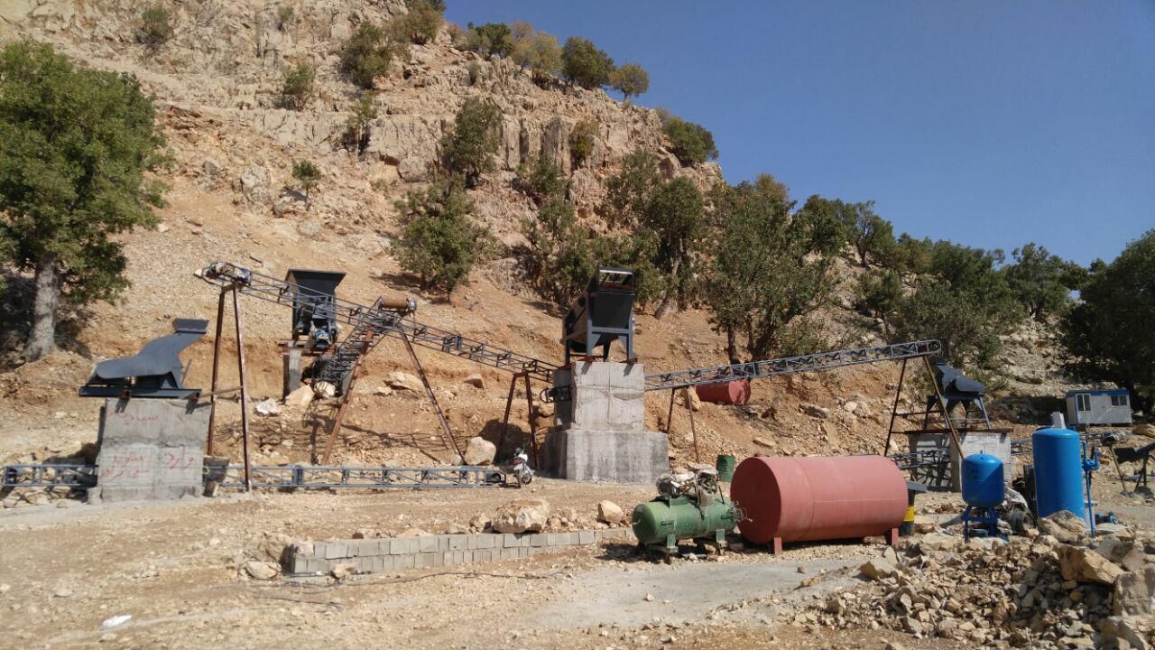 عملیات اجرای نخستین ذخیره گاه معدنی نیترات کشور رو به فراموشی است