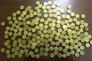 فروش سکه های نیم گرمی در قالب ۱.۵ گرمی در ملایر