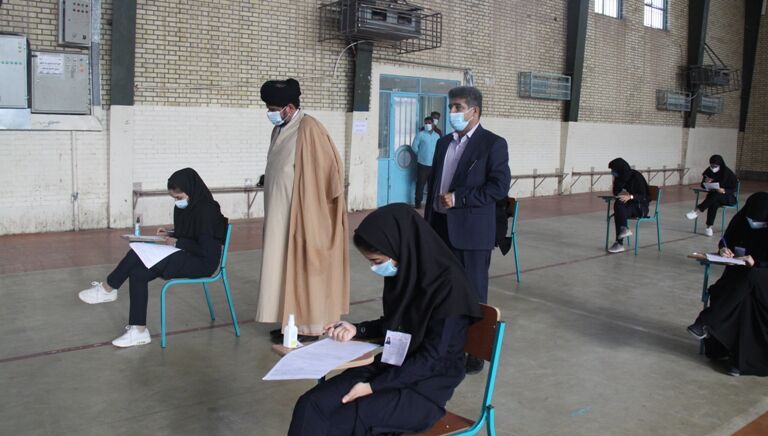 مدیر آموزش وپرورش گناوه:سلامت دانش‌آموزان در امتحانات حضوری اولویت است