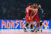 El equipo iraní de voleibol viaja a Italia para participar en la Liga de Naciones