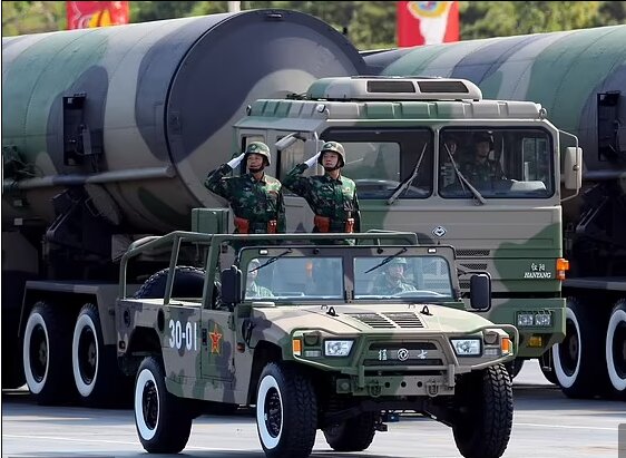 راهبرد موشکی چین؛ تلفیق دقت، حجم آتش و تولید انبوه