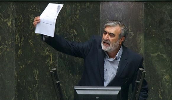 نماینده شیراز: حق تعیین سرنوشت در گرو انتخاب آگاهانه است