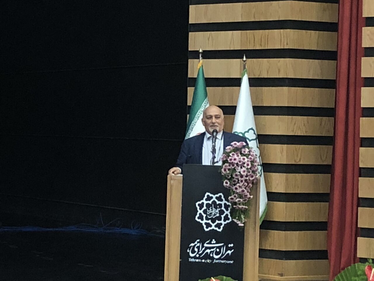 مشکلات زیست محیطی تحمیل شده بر شهرستان ری باید کاهش یابد