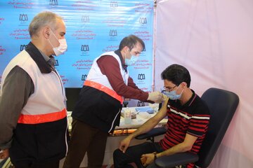 ثبت نام برای واکسیناسیون در پایگاه های بسیج استان همدان انجام می شود