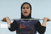 Yekta Yamali hace historia al ganar la primera medalla para la halterofilia femenina iraní