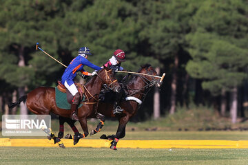 Competición de polo femenino de la Copa de Teherán
