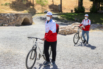  هلال احمر قشم به مسافران نوروزی خدمات امدادی و بشردوستانه ارائه می دهد