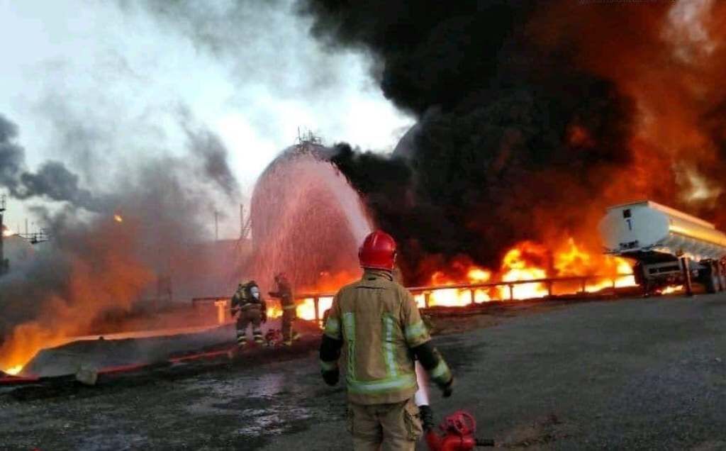 آتش سوزی پالایشگاه تهران مربوط به مخازن فرآورده های نفتی است