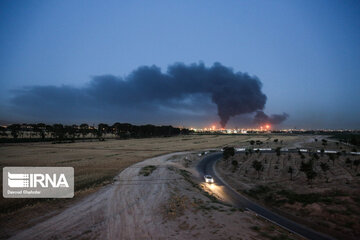 Huge fire at Tehran Oil Refinery