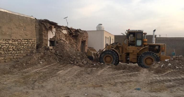 آواربرداری ۶۰ درصد منازل روستایی آسیب دیده از زلزله گناوه انجام شد 